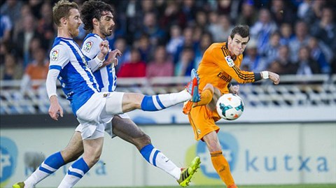 Bale ghi bàn góp công vào chiến thắng của Real