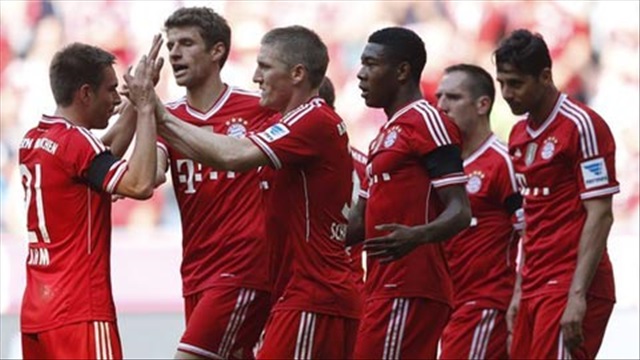 Hamburger SV vs Bayern Munich Hamburger SV vs Bayern Munich