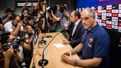 Barca: Sự cô đơn trong ngôi nhà đỏ-xanh