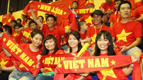 Những CĐV Việt Nam luôn ở bên cổ vũ ĐT
