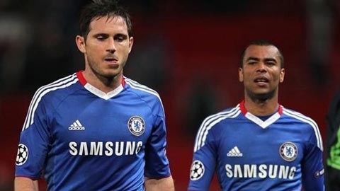 Cả Lampard và Cole đều sẽ sớm rời Chelsea