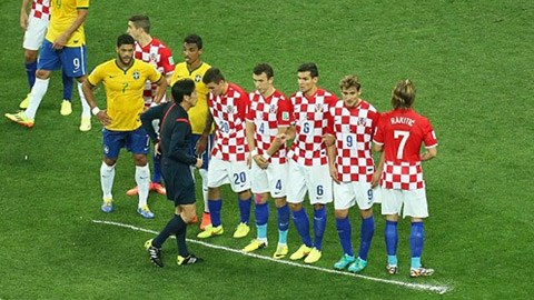 Bình xịt tỏ ra rất tiện ích ở World Cup 2014