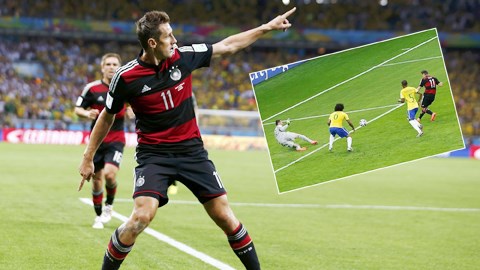 Với việc sút tung lưới ĐT Brazil, Klose đã đi vào lịch sử khi có 16 bàn tại World Cup