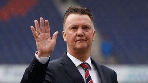 HLV Van Gaal vừa cùng ĐT Hà Lan tham dự World Cup 2014