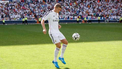 Kroos trong ngày ra mắt Real