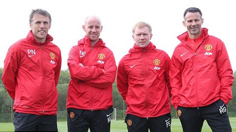 Từ trái qua: Phil Neville - Nicky Butt - Paul Scholes và Ryan Giggs