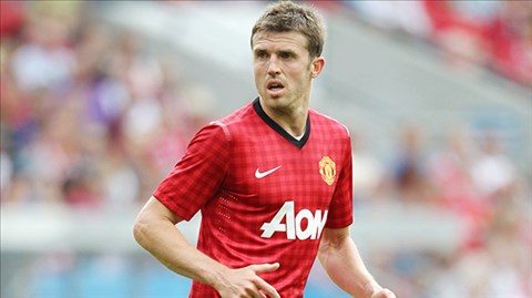 Michael Carrick phải nghỉ thi đấu tới 3 tháng