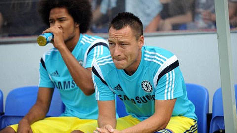 Terry vẫn là một chỗ dựa vững chắc cho Chelsea
