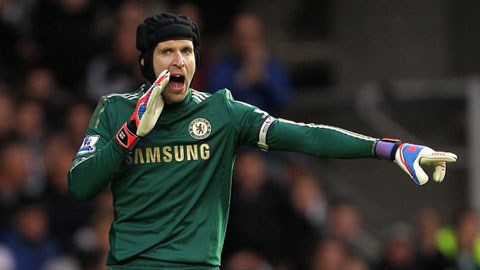 Petr Cech luôn là sự lựa chọn số 1 trong khung gỗ Chelsea từ 10 năm nay
