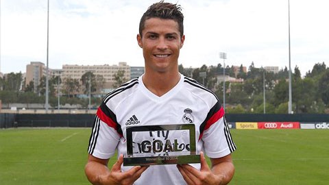 Ronaldo được các độc giả Goal.com tôn vinh
