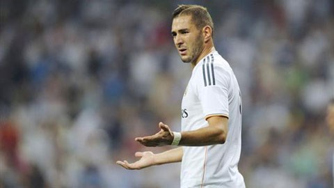 Real Madrid không thể thiếu một trung phong mùa giải mới