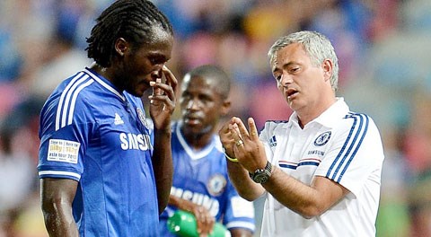 Việc Lukaku đòi hỏi suất đá chính khiến Mourinho không thu nạp anh