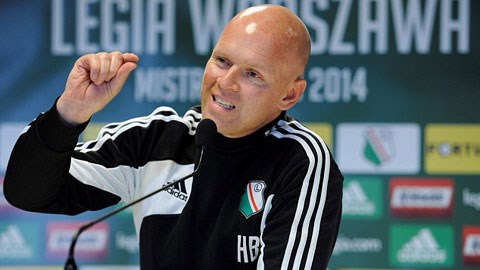 HLV Henning Berg của Legia Warsaw hy vọng Celtic sẽ chấp nhận đá lại