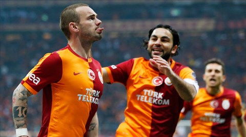 Lịch sử đối đầu đang ủng hộ Galatasaray giành Siêu Cúp TNK lần thứ 3 liên tiếp
