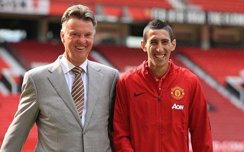 Van Gaal sốc trước núi công việc ở M.U Van Gaal sốc trước núi công việc ở M.U