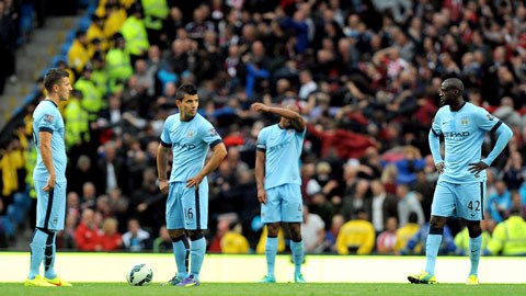 Man City nhận thất bại cay đắng trên sân nhà