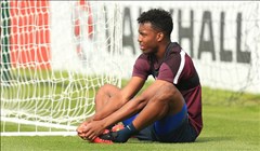 Sturridge bị loại khỏi trận Anh - Thụy Sỹ Sturridge bị loại khỏi trận Anh - Thụy Sỹ