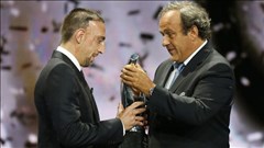 Platini có thể phạt Ribery nếu... từ chối ĐT Pháp Platini có thể phạt Ribery nếu... từ chối ĐT Pháp
