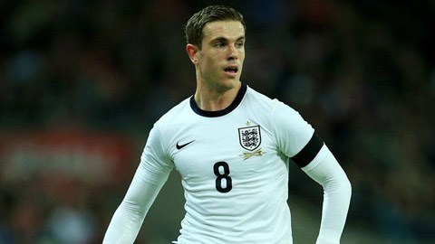 Henderson dính chấn thương mắt cá