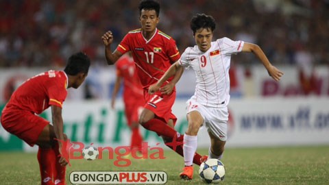 U19 Việt Nam (áo trắng) có một trận đấu xuất sắc trước U19 Myanmar - Ảnh: Minh Tuấn