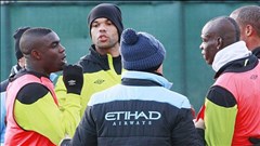 Sau scandal gây gổ, Richards khẳng định anh và Balotelli vẫn rất khăng khít Sau scandal gây gổ, Richards khẳng định anh và Balotelli vẫn rất khăng khít