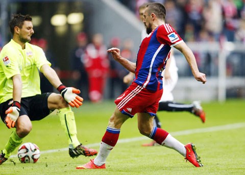 Franck Ribery tái xuất ấn tượng Franck Ribery tái xuất ấn tượng