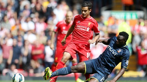 Coutinho (trái) sẽ cùng Liverpool ghi dấu ấn ngay ở mùa giải trở lại?