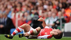 Arsenal lo sốt vó vì Debuchy nghỉ 3 tháng Arsenal lo sốt vó vì Debuchy nghỉ 3 tháng
