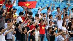 Đông đảo kiều bào có mặt cổ vũ Olympic Việt Nam Đông đảo kiều bào có mặt cổ vũ Olympic Việt Nam