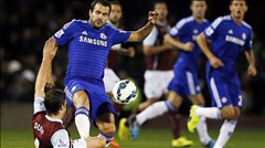 Fabregas thay thế “Tượng Đài” hoàn hảo Fabregas thay thế “Tượng Đài” hoàn hảo