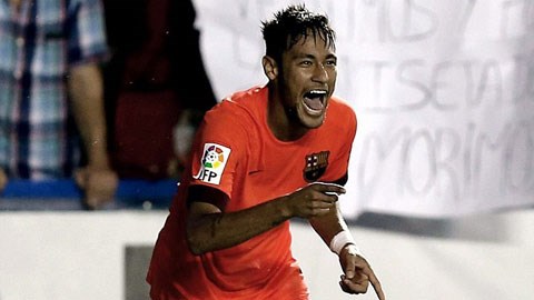 Neymar không vui khi bị thay ra khá sớm
