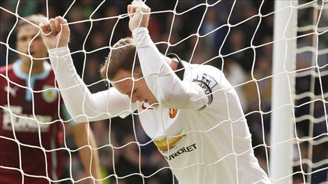 Rooney đang dần mất chỗ đứng tại M.U