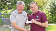 HLV Roy Hodgson: “Học trò của tôi rất thông minh” HLV Roy Hodgson: “Học trò của tôi rất thông minh”