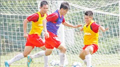 ĐT Việt Nam tập buổi đầu tiên trên đất Nhật ĐT Việt Nam tập buổi đầu tiên trên đất Nhật