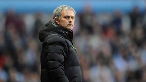 Mourinho có thể đã dẫn dắt địch thủ của Chelsea nếu lỡ may bị sa thải