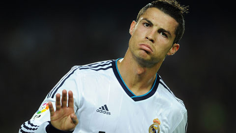 Hậu trường Real: Perez đã sẵn sàng để Ronaldo ra đi Hậu trường Real: Perez đã sẵn sàng để Ronaldo ra đi