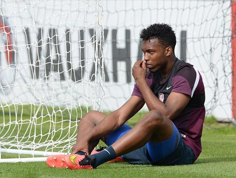 Liverpool nâng lương gấp ba cho Sturridge Liverpool nâng lương gấp ba cho Sturridge