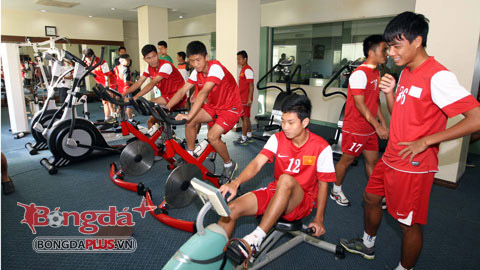 U19 Việt Nam tích cực tập thể lực trước trận đấu với U19 Trung Quốc U19 Việt Nam tích cực tập thể lực trước trận đấu với U19 Trung Quốc