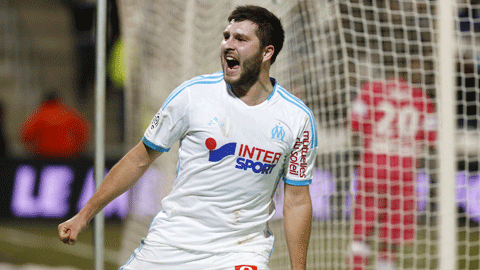 Gignac và đồng đội vừa giúp Marseille có trận thắng thứ 8 liên tiếp tại Ligue 1