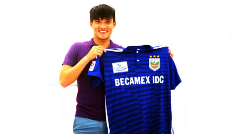 Ông Nguyễn Minh Sơn "B.Bình Dương không đánh bạc với Công Vinh" Ông Nguyễn Minh Sơn "B.Bình Dương không đánh bạc với Công Vinh"