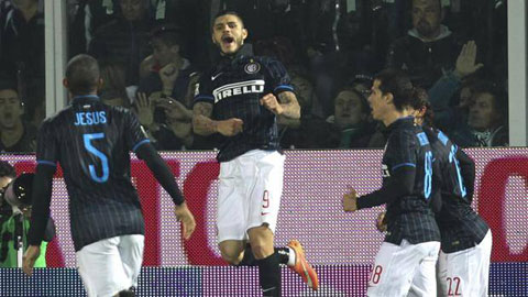 Tường thuật loạt trận vòng 8 Serie A 2014/15: Hơn người, Inter vẫn thắng nhọc Tường thuật loạt trận vòng 8 Serie A 2014/15: Hơn người, Inter vẫn thắng nhọc