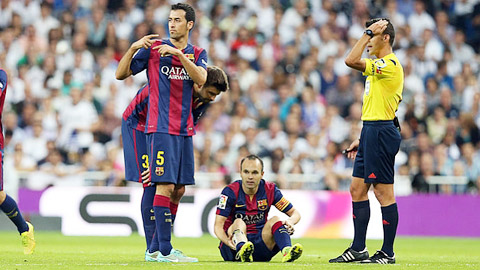 Iniesta cần 1 tháng để dưỡng thương Iniesta cần 1 tháng để dưỡng thương