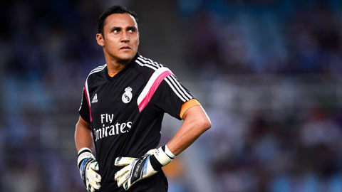 Thủ môn Real Madrid bị cảnh sát theo dõi trái phép Thủ môn Real Madrid bị cảnh sát theo dõi trái phép