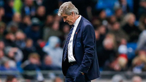 HLV Pellegrini sẽ bị Man City sa thải nếu trắng tay HLV Pellegrini sẽ bị Man City sa thải nếu trắng tay