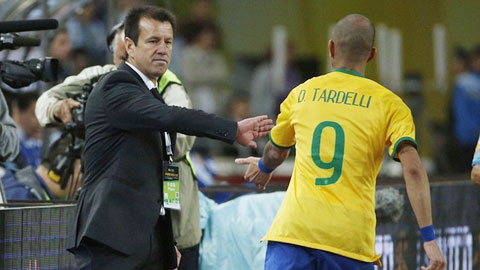 ĐT Brazil: Không có chỗ cho người già ĐT Brazil: Không có chỗ cho người già