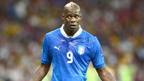 Sao lại là Balotelli? Sao lại là Balotelli?