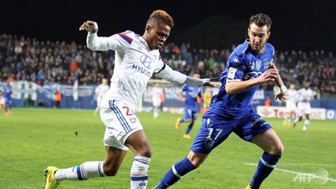 Vòng 14 Ligue 1: Lyon và Monaco cùng sảy chân Vòng 14 Ligue 1: Lyon và Monaco cùng sảy chân