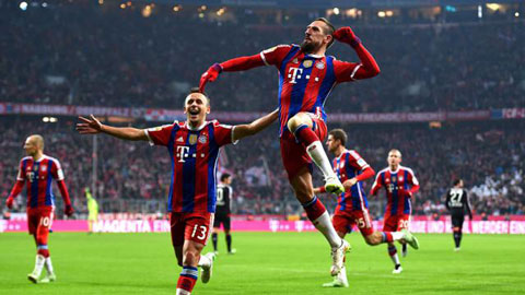 Ribery có bàn thứ 100 cho Bayern Ribery có bàn thứ 100 cho Bayern