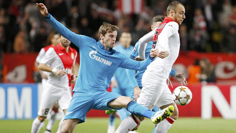 Vận đen bủa vây Berbatov Vận đen bủa vây Berbatov