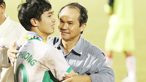 Không thể có một sân Pleiku thu tiền tỷ từ việc bán vé cả mùa nếu 8 năm qua, chủ tịch HA.GL Đoàn Nguyên Đức không kiên định thực hiện chiến lược trồng người đầy tham vọng
